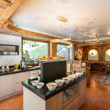Hotel Foresta Moena Luaran gambar