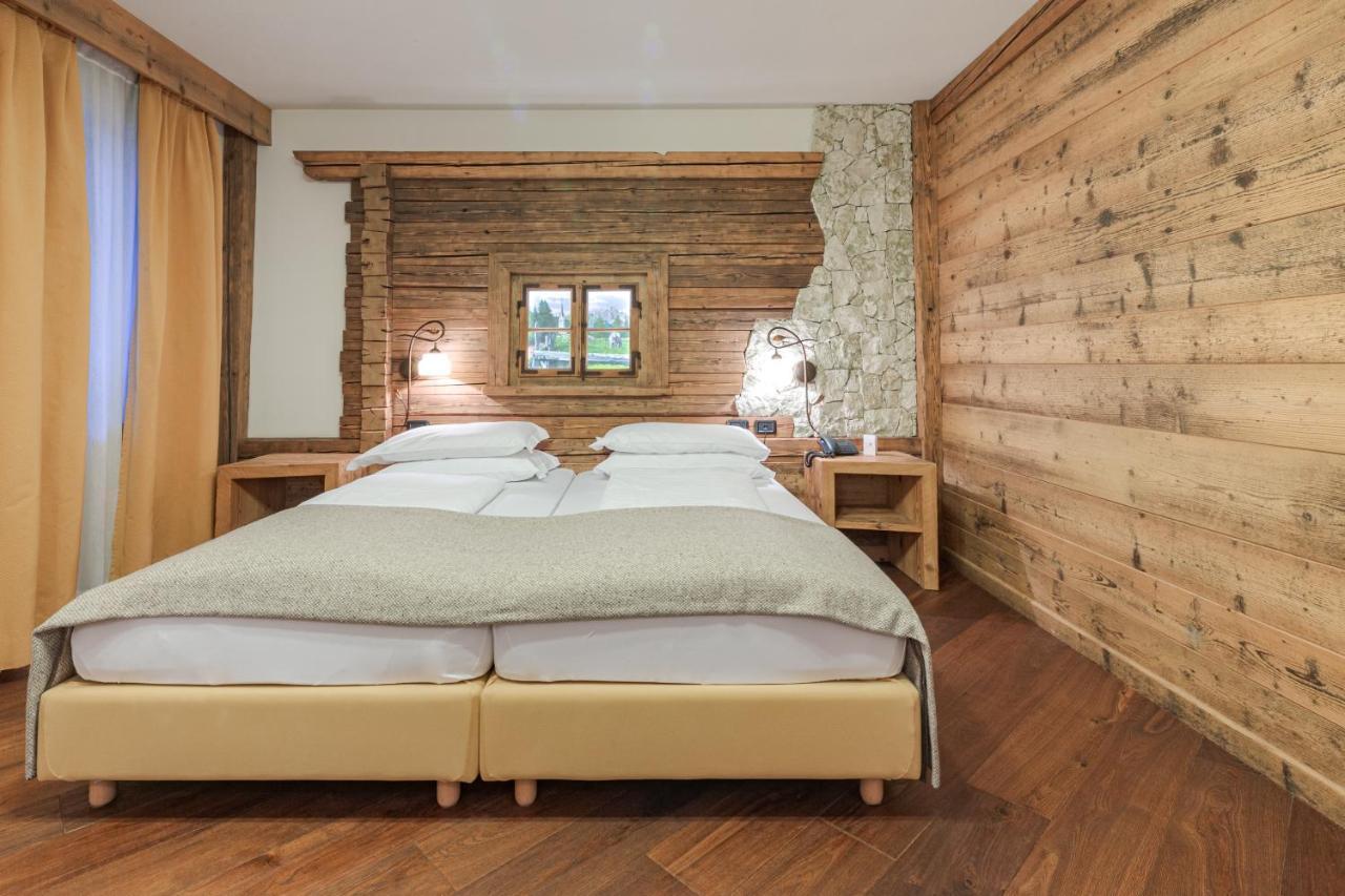 Hotel Foresta Moena Luaran gambar