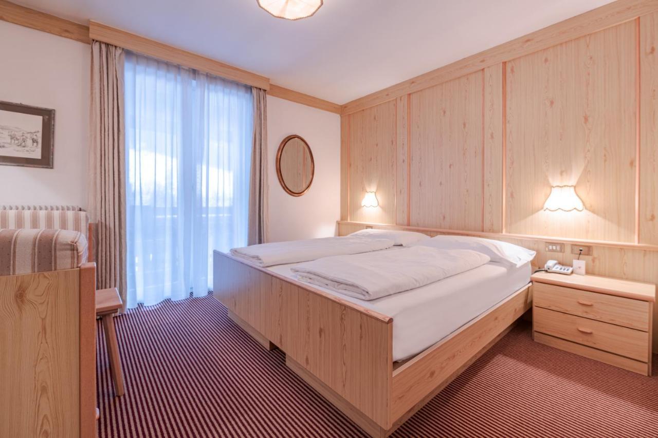 Hotel Foresta Moena Luaran gambar